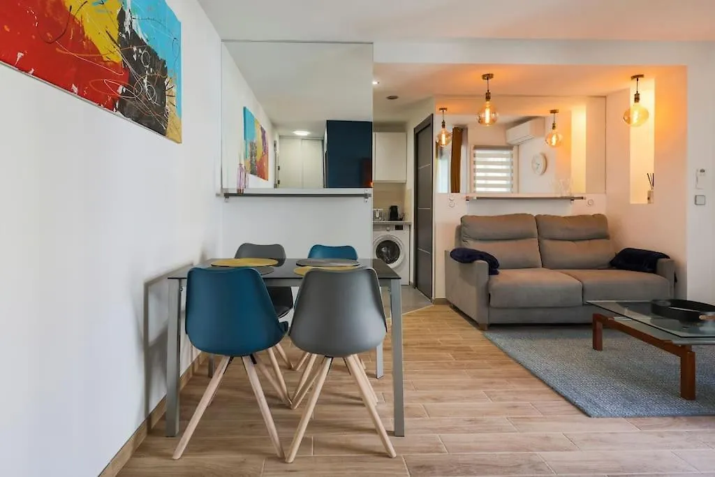 Antibes Centre A 2 Pas De La Vieille Ville, Plages Apartment
